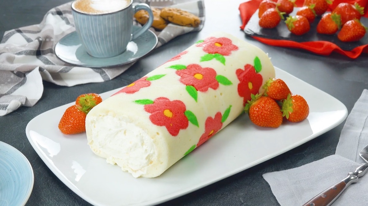 Strawberry Flower Cake Roll