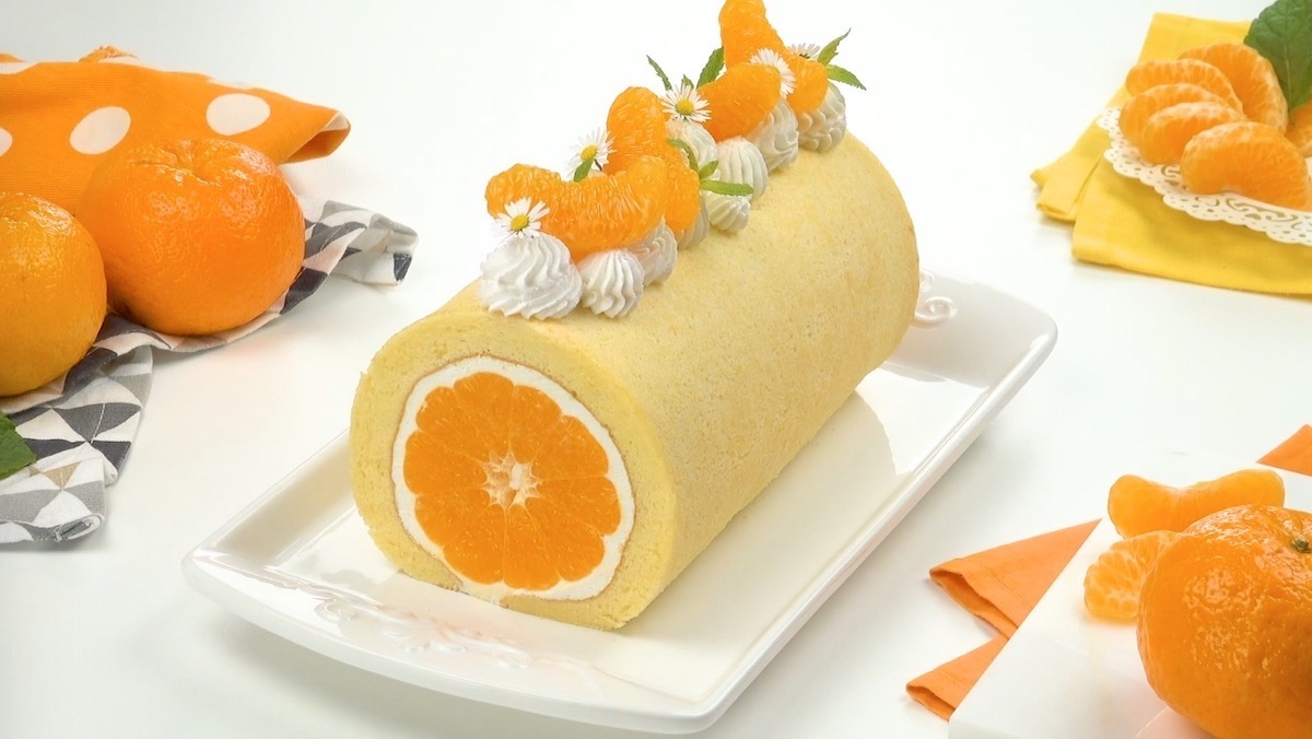 Tangerine Cake Roll