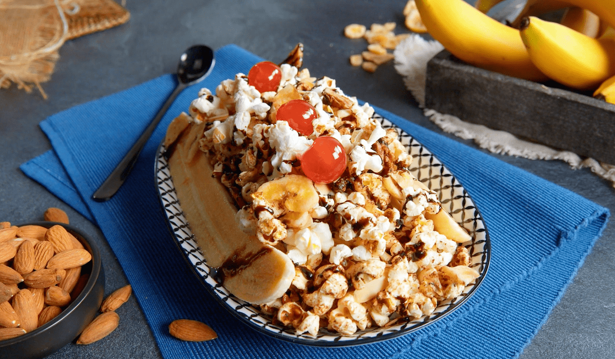 Banana Split Popcorn