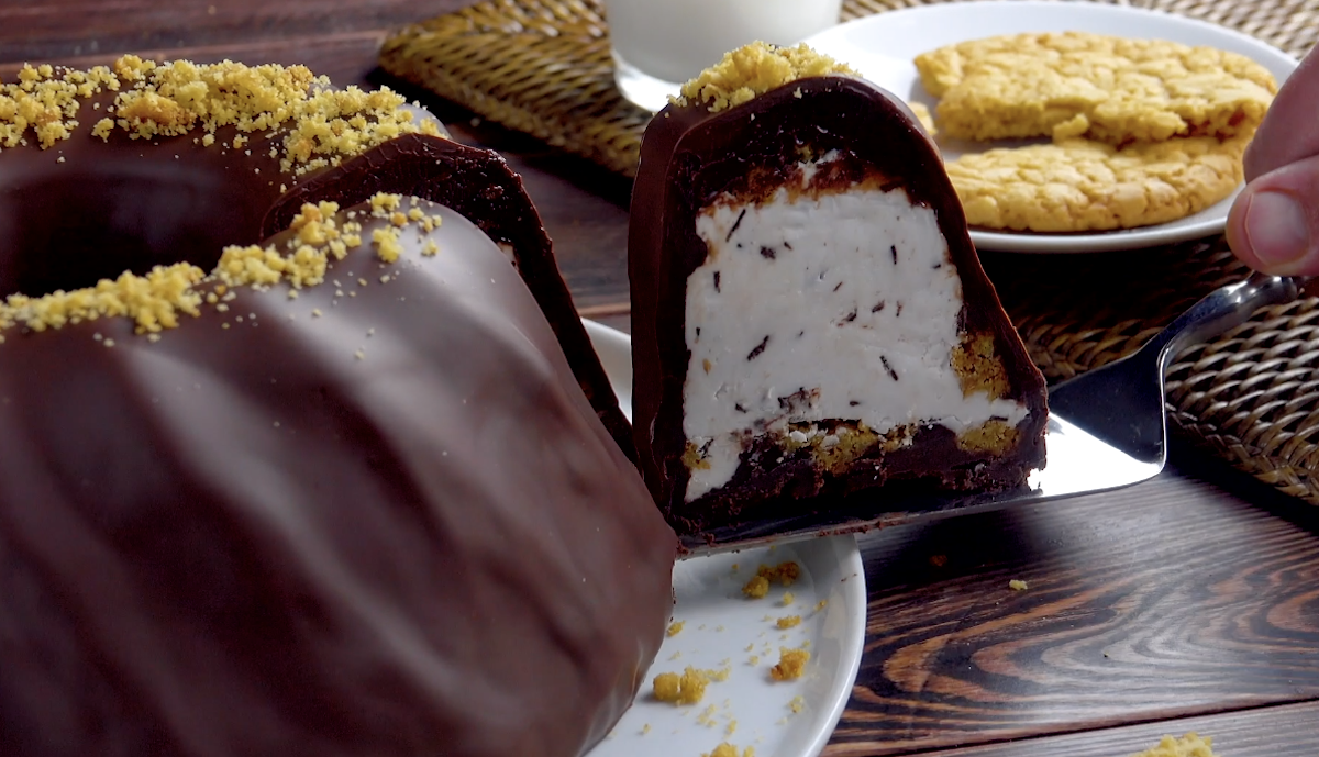 Cookie Ice Cream Cake