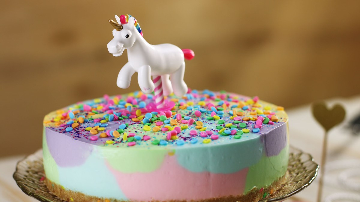 8 Creative Cakes You’ll Love