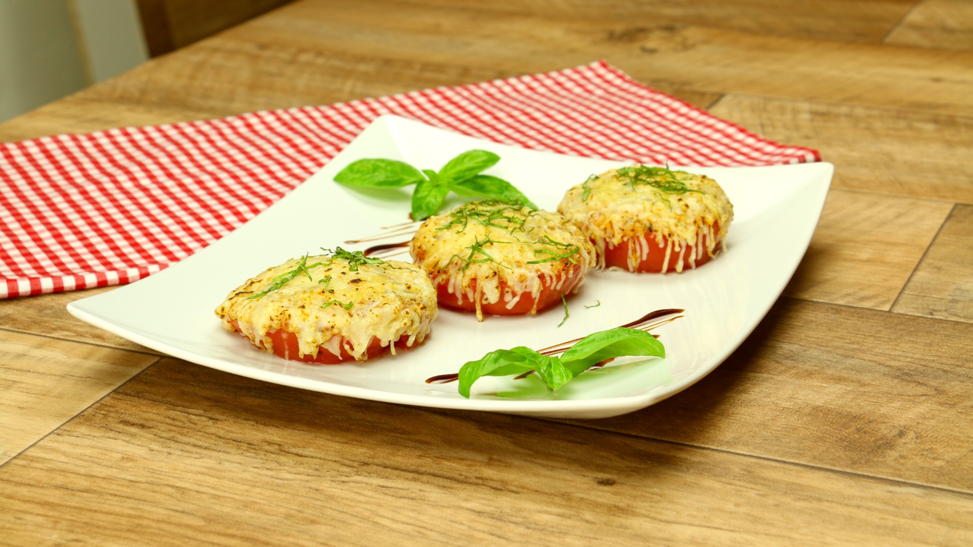 Parmesan Baked Tomatoes