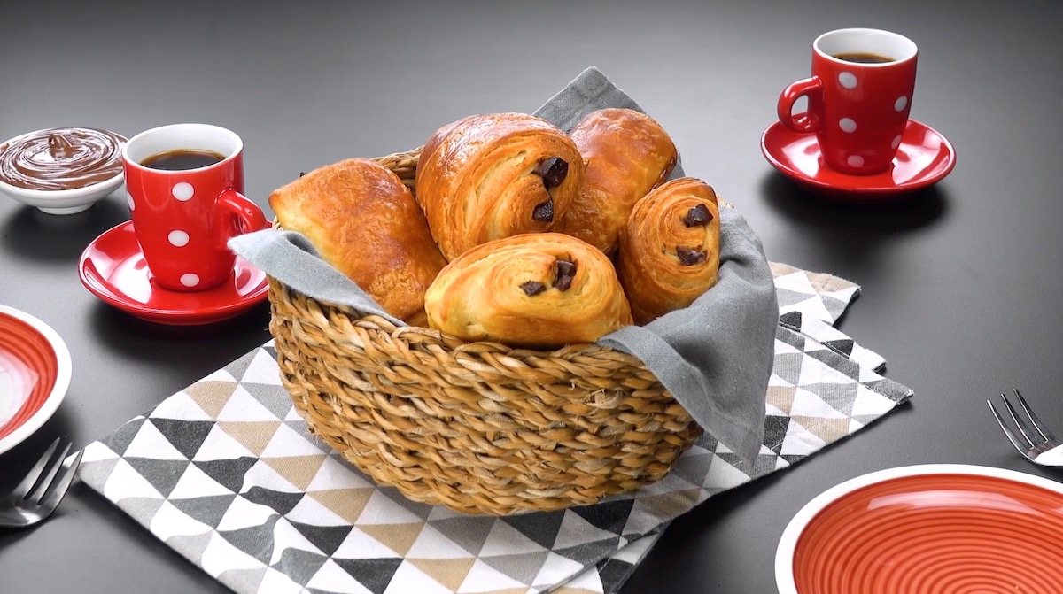 French Chocolate Croissants (Pain au Chocolat)