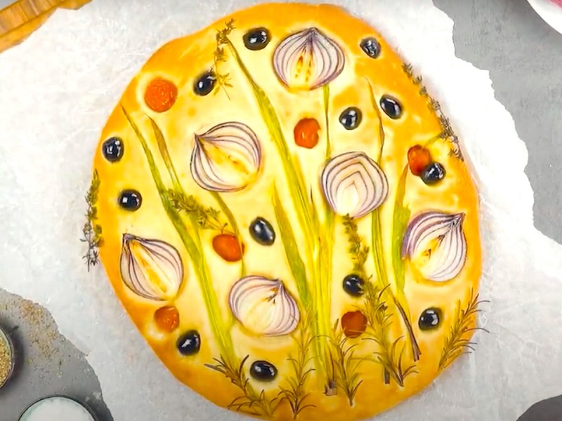 5 Bright And Colorful Focaccia Bread Recipes