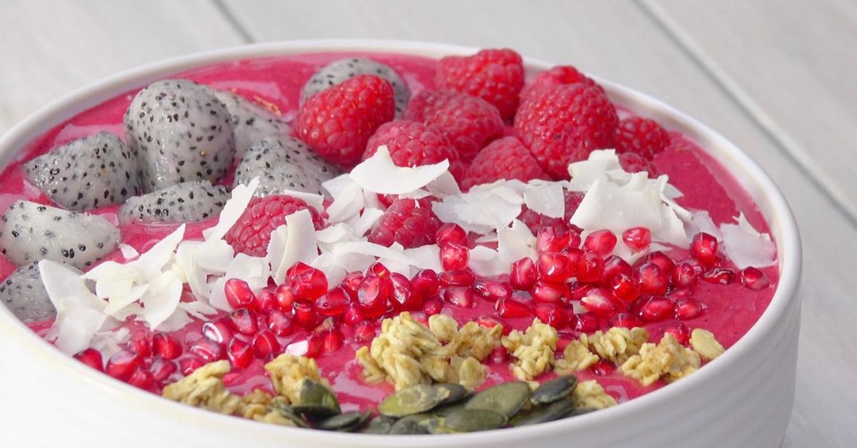 5 Super Healthy Smoothie Bowls